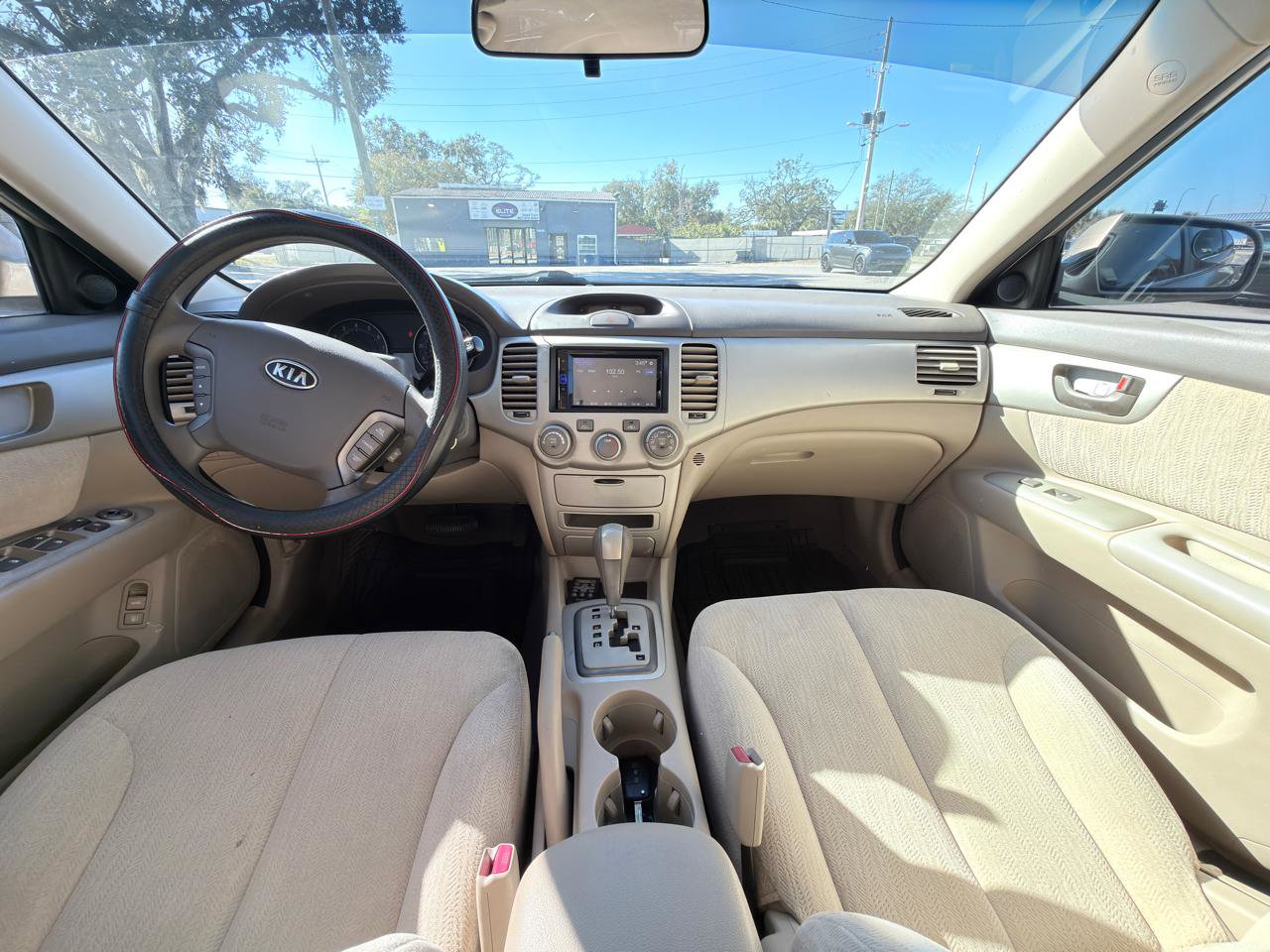 Used 2008 Kia Optima LX image 11