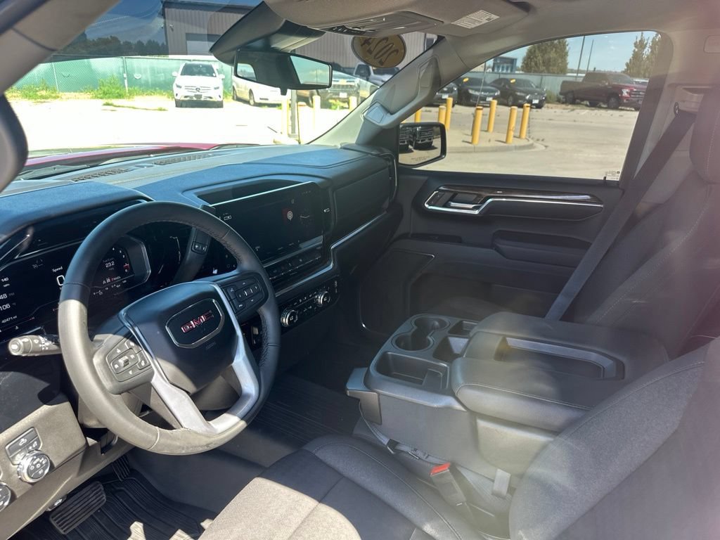 Certified 2024 GMC Sierra 1500 Elevation w/ LPO, Elevation Black Package AWD/4WD image 14