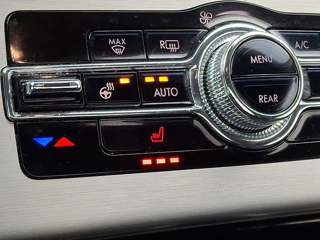 Used 2022 Lincoln Aviator AWD w/ Premium Package image 24