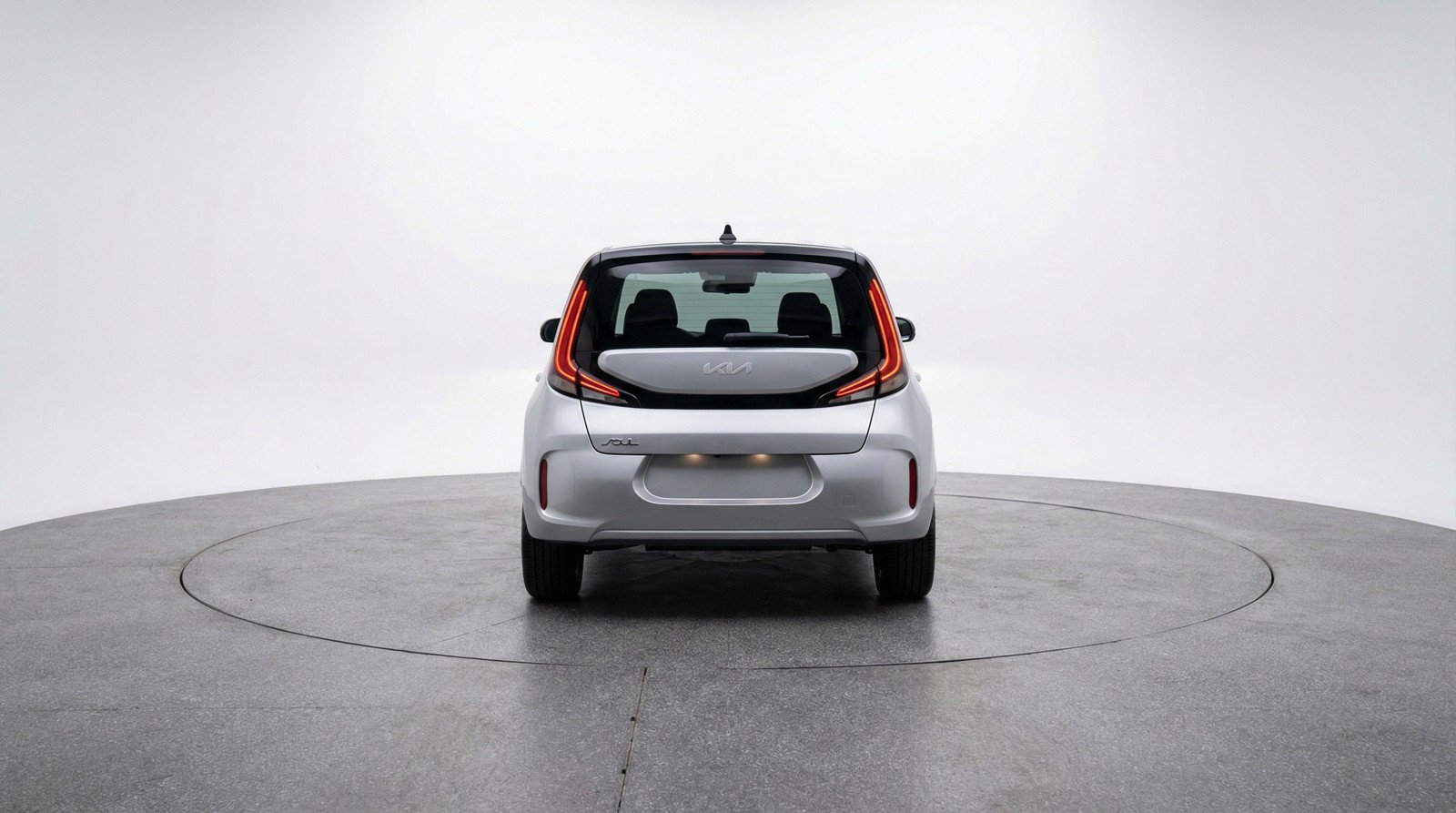 Used 2025 Kia Soul LX w/ LX Technology Package FWD image 7