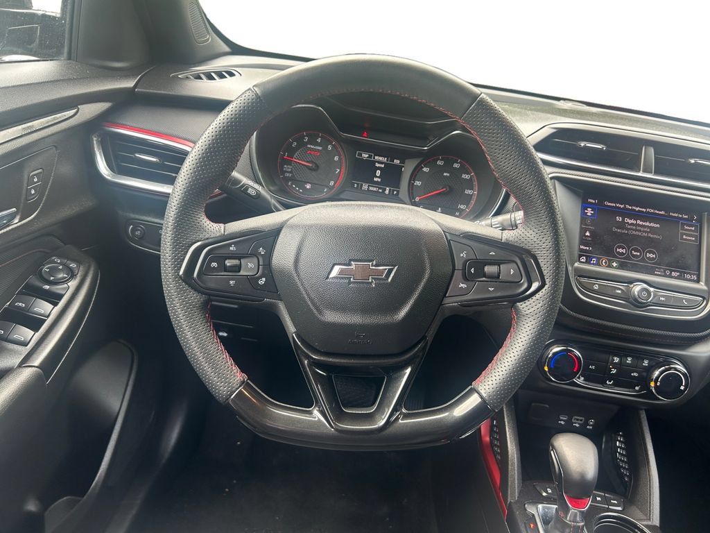 Used 2023 Chevrolet TrailBlazer RS AWD/4WD image 12