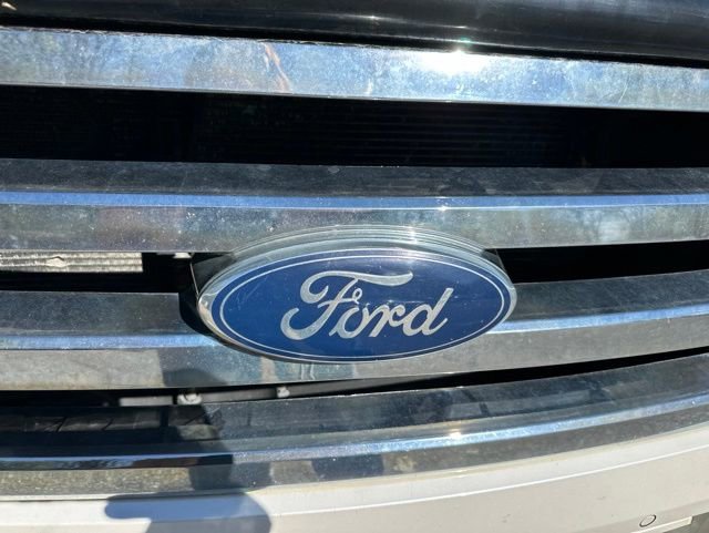 Used 2012 Ford Expedition Limited AWD/4WD image 8