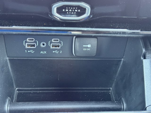 Used 2026 Jeep Grand Cherokee Limited AWD/4WD image 42