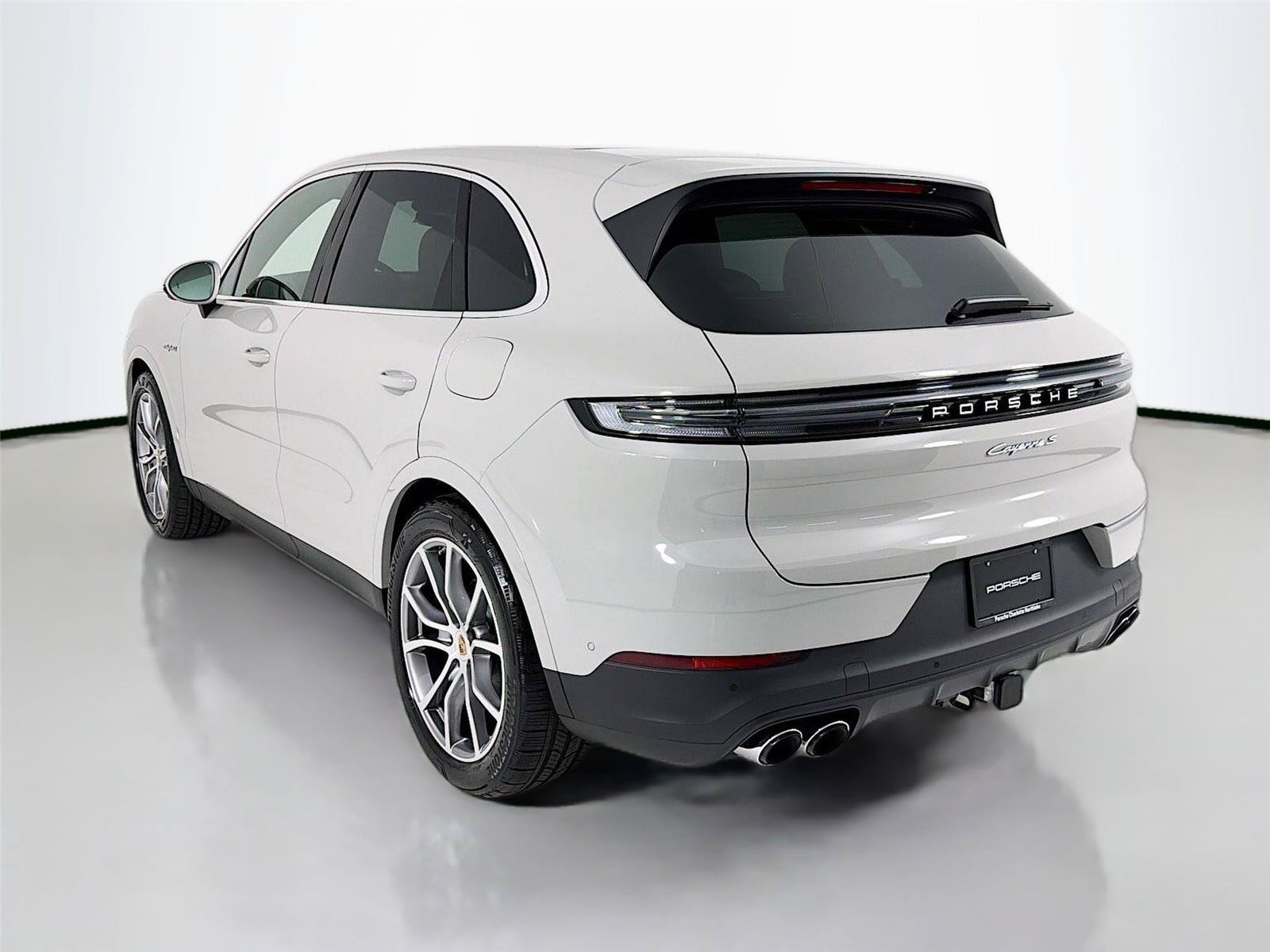 New 2026 Porsche Cayenne S AWD/4WD image 3