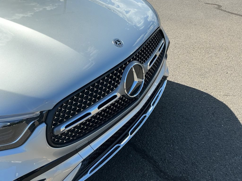 New 2026 Mercedes-Benz GLC 350e 4MATIC image 5
