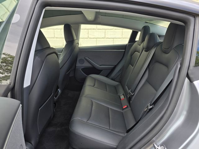 Used 2025 Tesla Model 3 Long Range RWD image 31