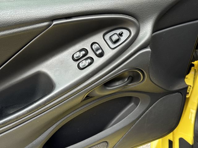 Used 2003 Ford Mustang Mach 1 RWD image 19