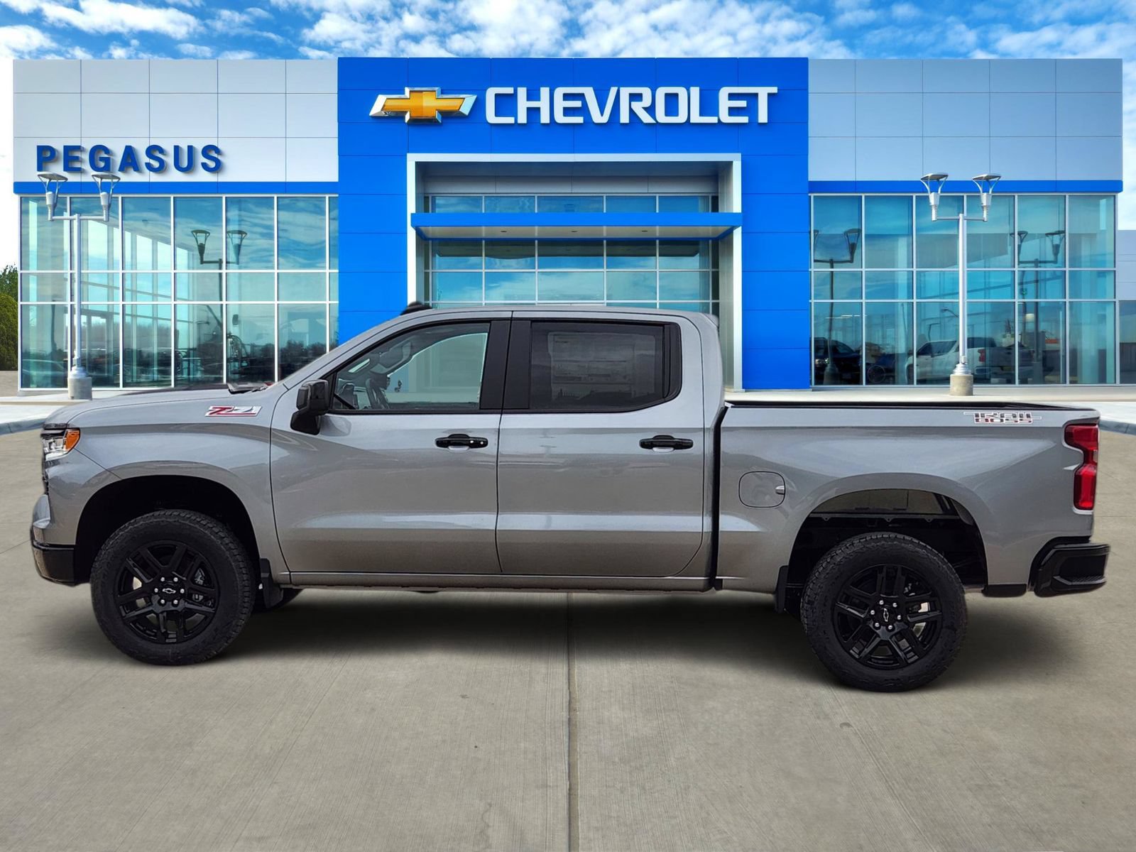 New 2026 Chevrolet Silverado 1500 LT Trail Boss w/ Convenience Package II AWD/4WD image 3