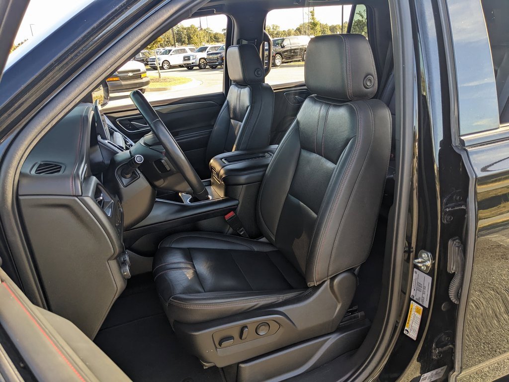 Used 2023 Chevrolet Tahoe RST image 34