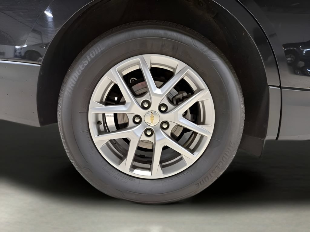 Used 2024 Chevrolet Equinox LT AWD/4WD image 32