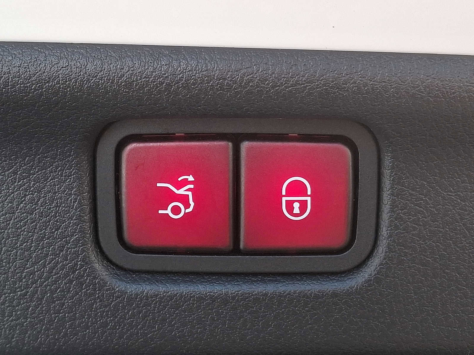 Certified 2022 Mercedes-Benz C 300 4MATIC Sedan image 27