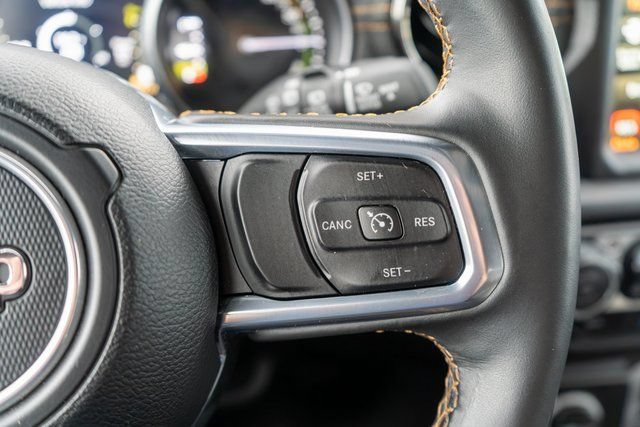 Used 2023 Jeep Wrangler Unlimited Sahara AWD/4WD image 21