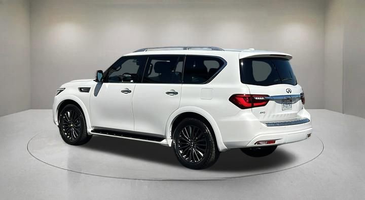 Used 2023 INFINITI QX80 Sensory w/ Cargo Package AWD/4WD image 5