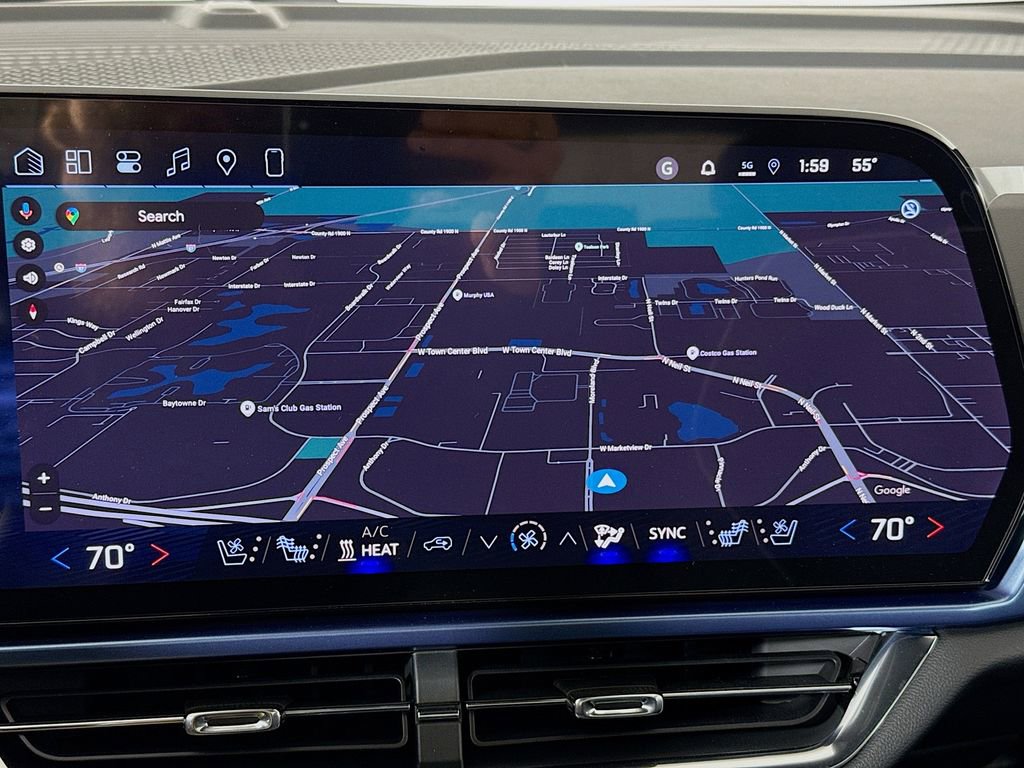 New 2026 Chevrolet Equinox EV LT image 13