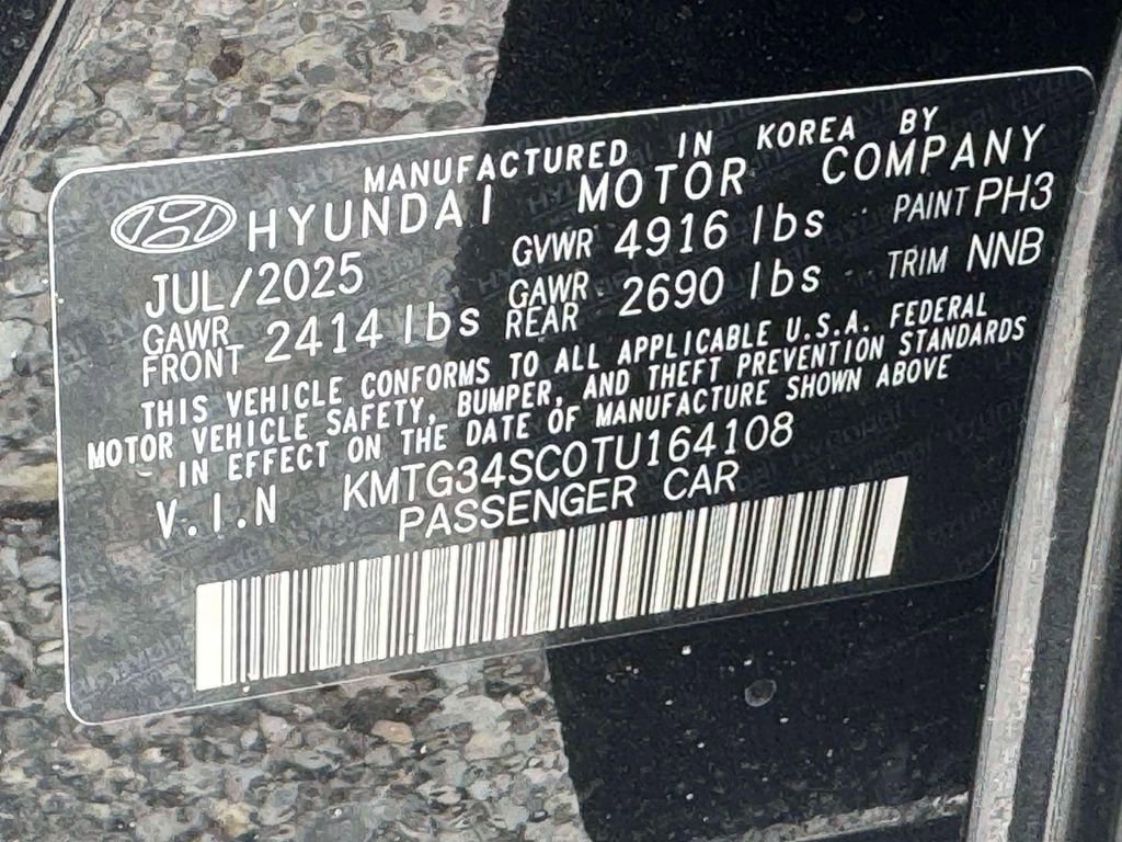 New 2026 Genesis G70 2.5T Prestige AWD/4WD image 17