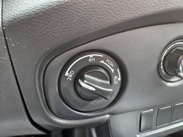 Used 2024 Nissan Frontier S w/ S Utility Package AWD/4WD image 33