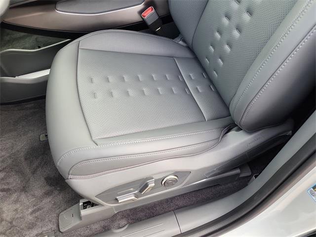 New 2026 Kia EV9 Wind image 14