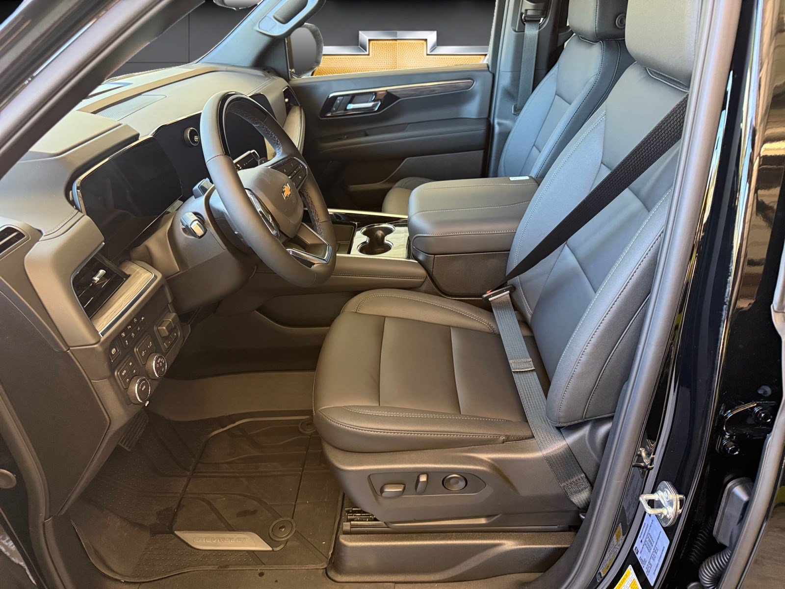 New 2027 Chevrolet Tahoe LT w/ Adventure Package 1 - Basket AWD/4WD image 11