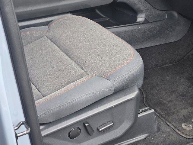 Certified 2025 Ford Expedition Active image 8