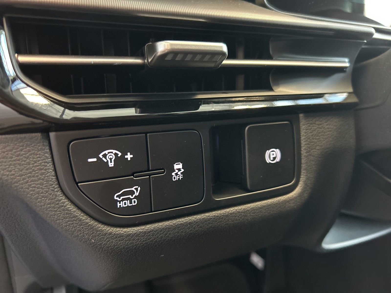 New 2026 Kia Sportage EX image 19