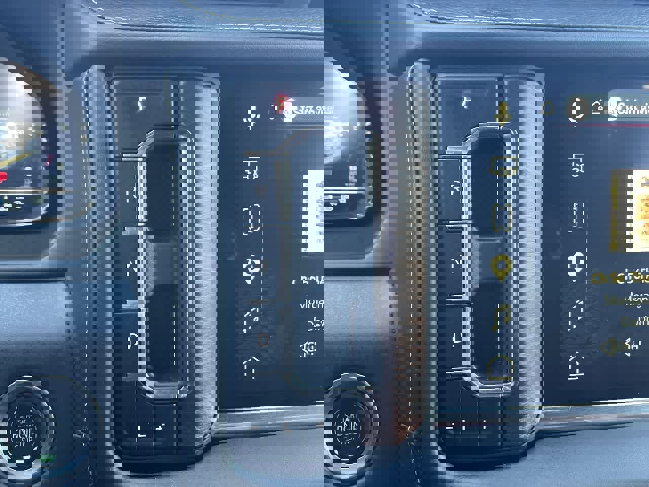 Used 2024 GMC Yukon Denali Ultimate image 37