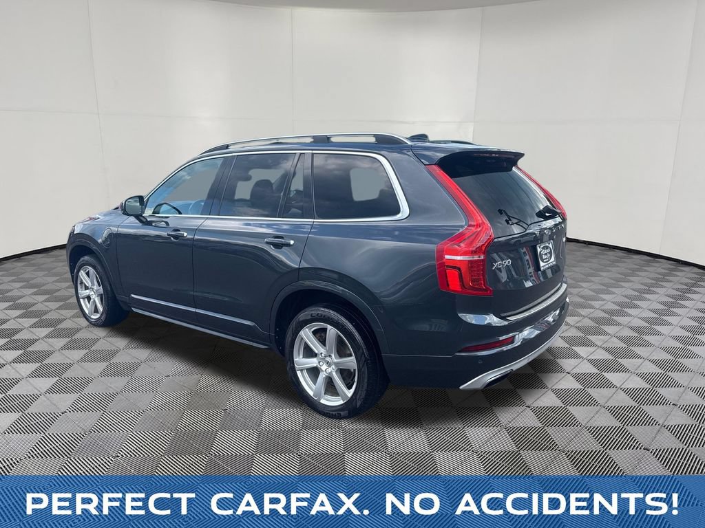 Used 2016 Volvo XC90 T8 Momentum w/ Vision Package AWD/4WD image 3