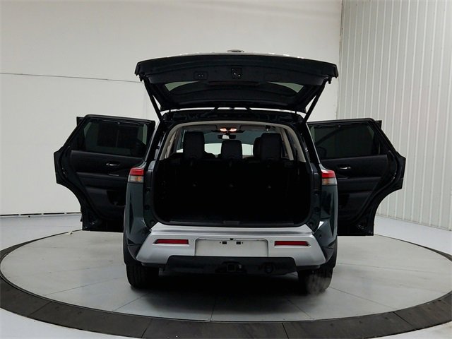 Used 2025 Nissan Pathfinder SL w/ SL Premium Package image 14