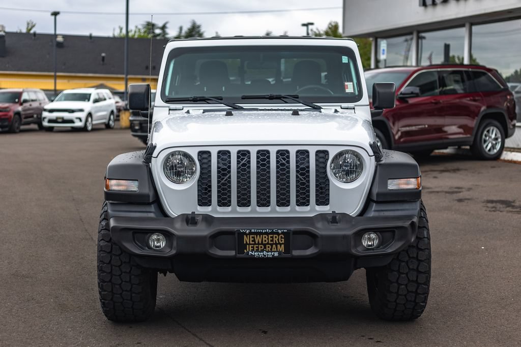 Used 2020 Jeep Gladiator Sport w/ Quick Order Package 24S AWD/4WD image 5