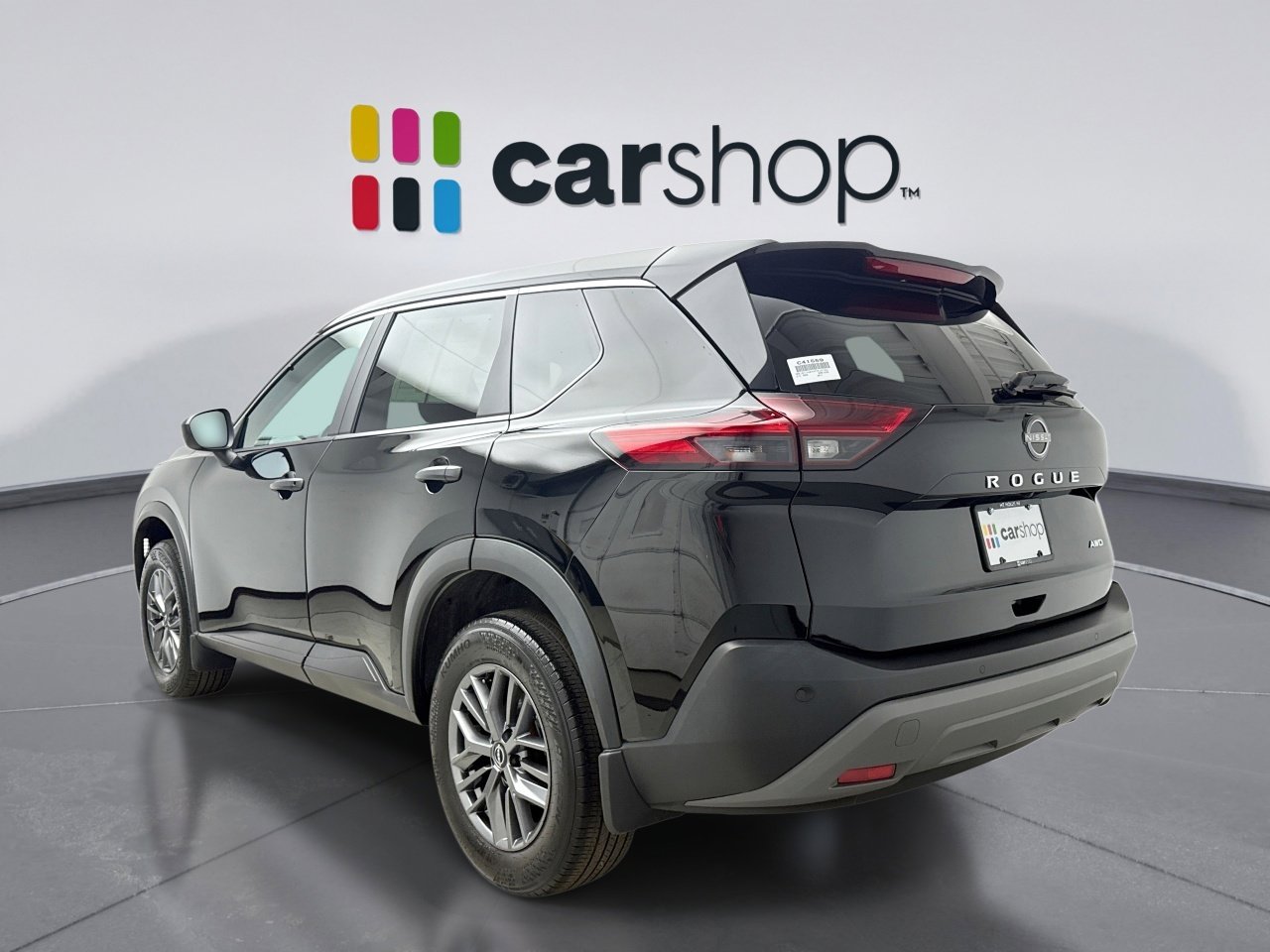 Used 2023 Nissan Rogue S image 3