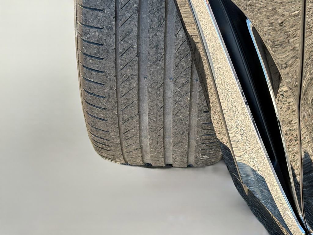 Used 2023 BMW X7 xDrive40i image 45