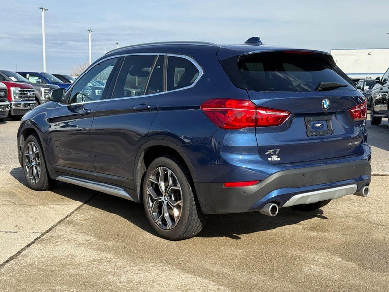 Used 2022 BMW X1 xDrive28i w/ Convenience Package image 3