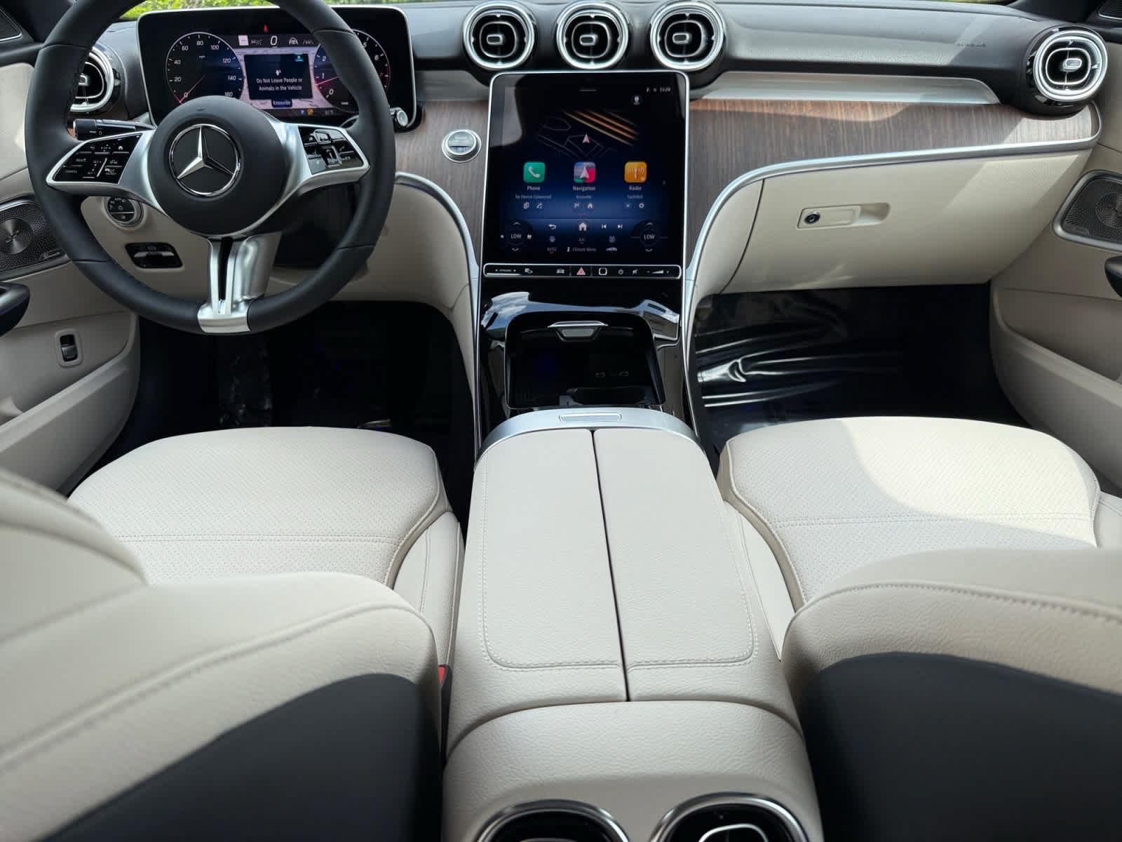 Used 2026 Mercedes-Benz C 300 4MATIC Sedan image 13