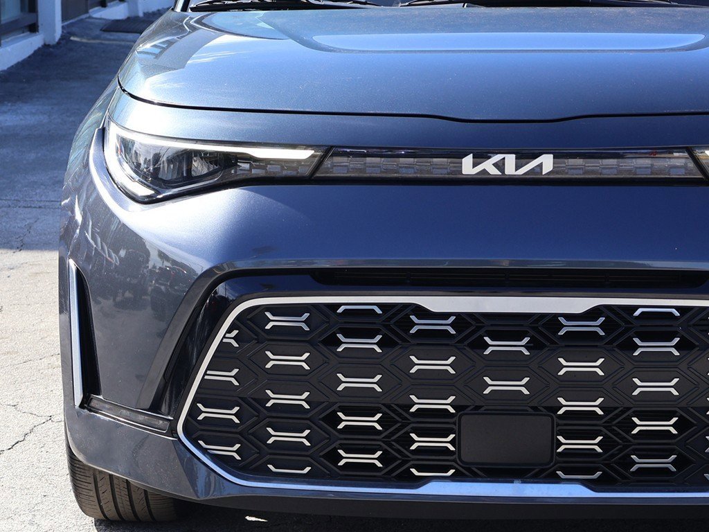 Used 2023 Kia Soul GT-Line w/ GT-Line Technology Package image 12