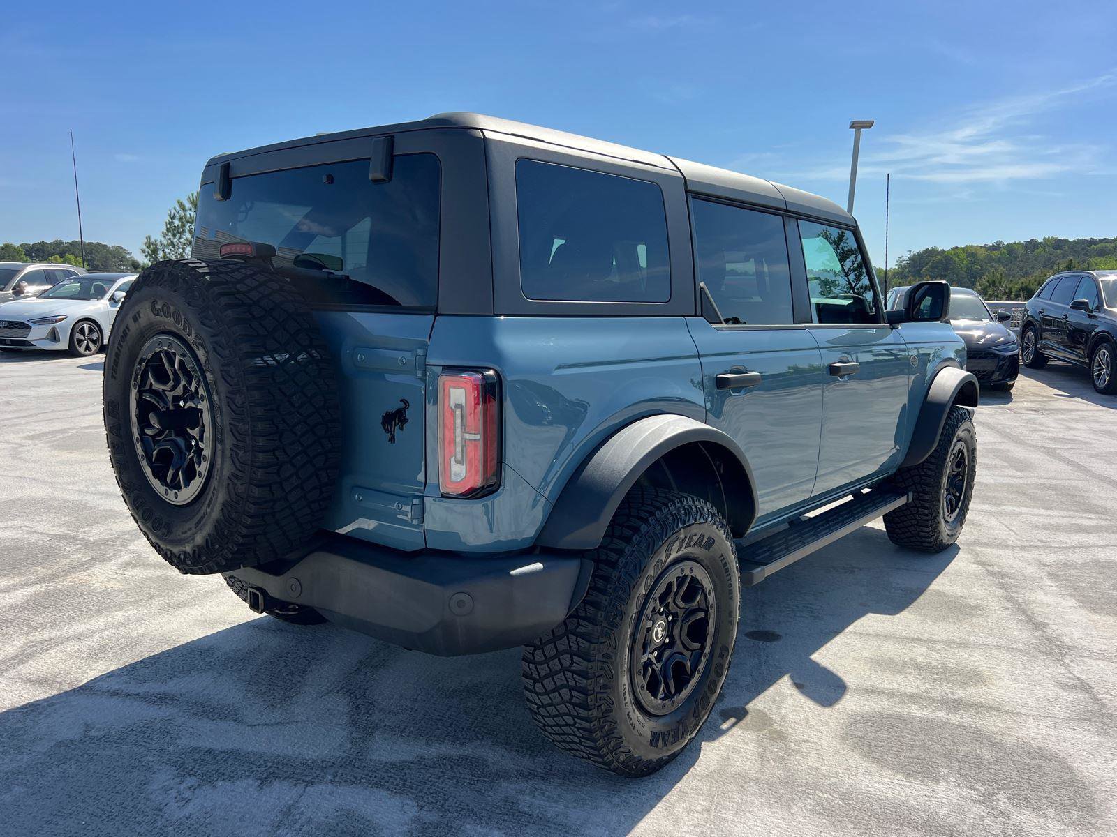 Used 2023 Ford Bronco Wildtrak AWD/4WD image 5