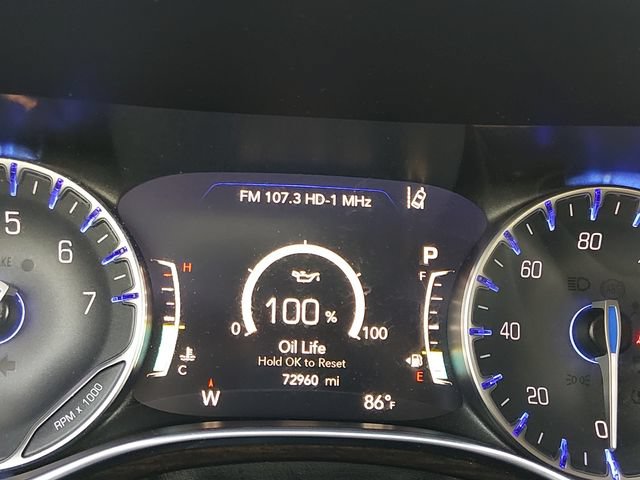 Used 2023 Chrysler Pacifica Limited FWD image 23