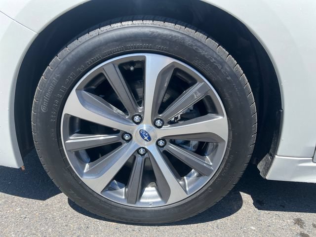 Used 2015 Subaru Legacy 3.6R Limited AWD/4WD image 29
