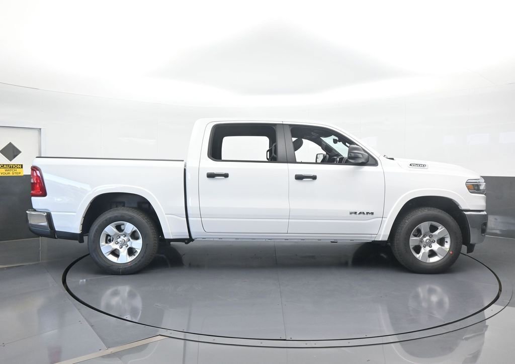 Used 2026 RAM 1500 Big Horn AWD/4WD image 7