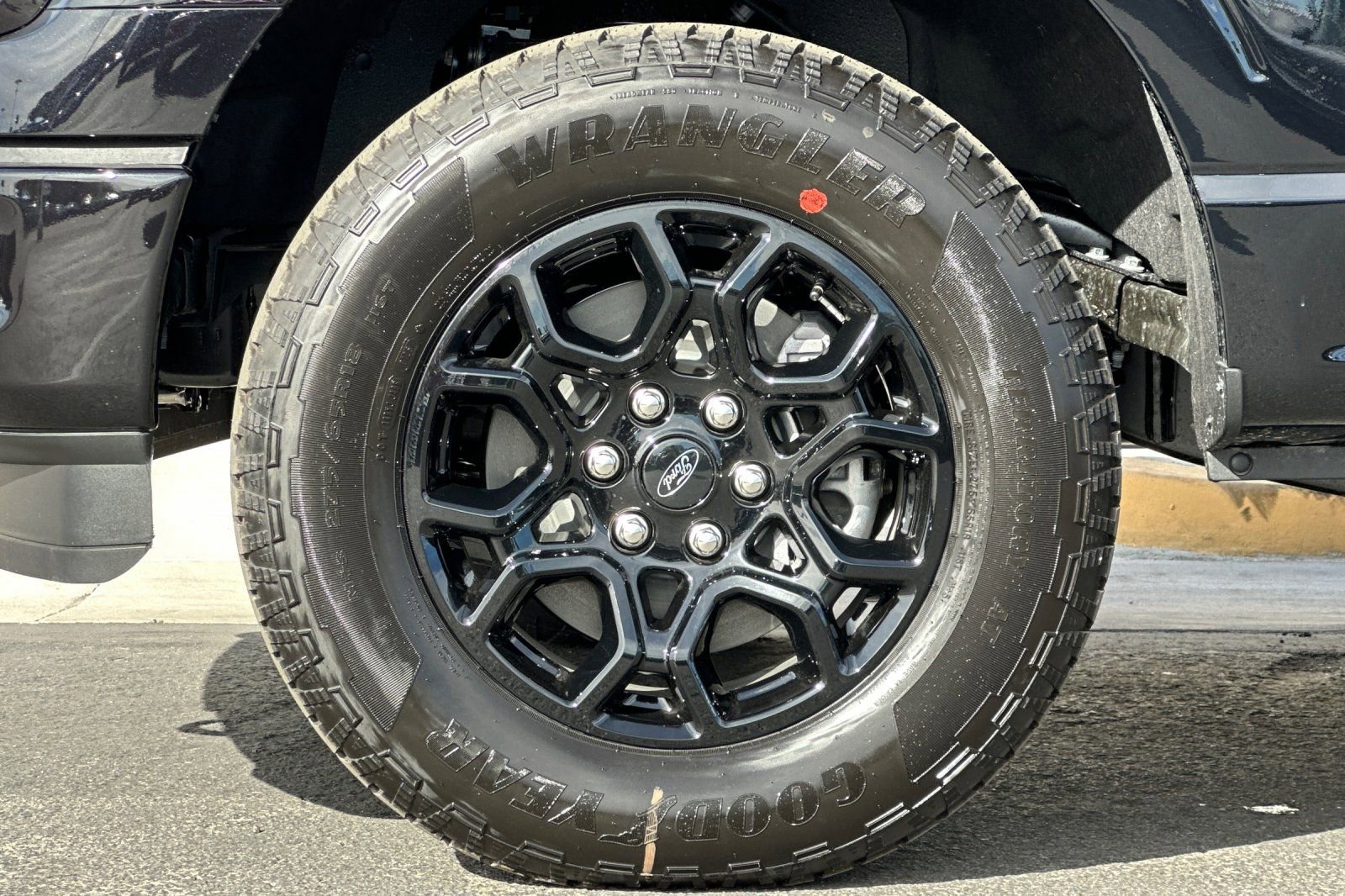 New 2026 Ford F150 XLT w/ FX4 Off-Road Package image 22