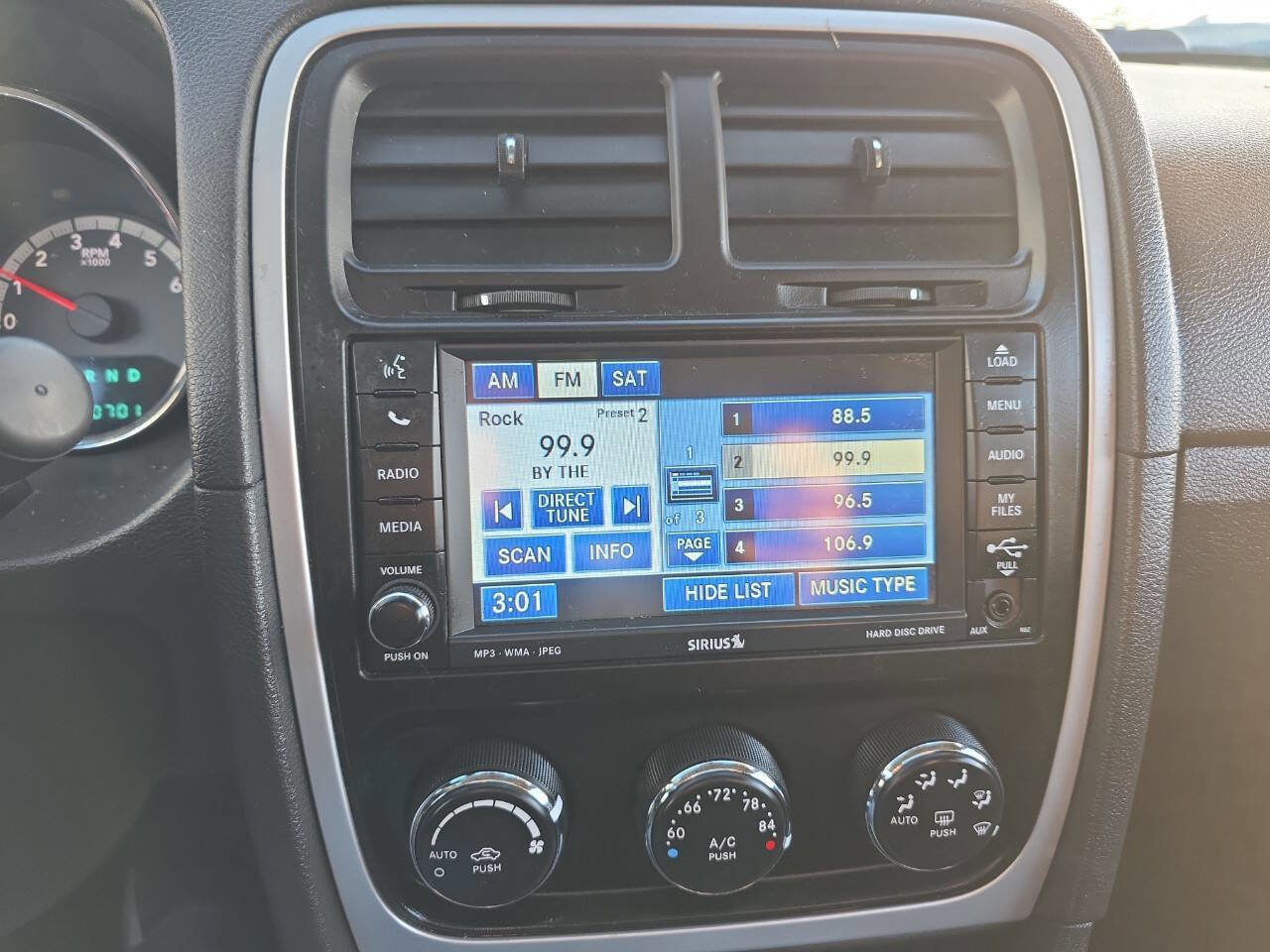 Used 2010 Dodge Caliber Rush w/ Leather Interior Group image 20