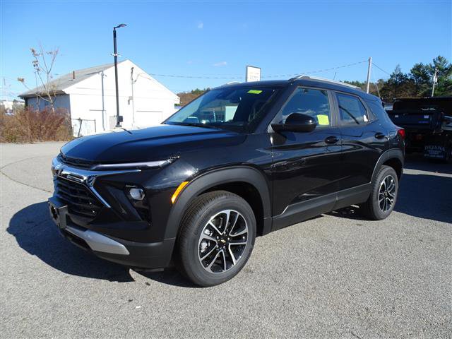 Used 2025 Chevrolet TrailBlazer LT w/ Convenience Package