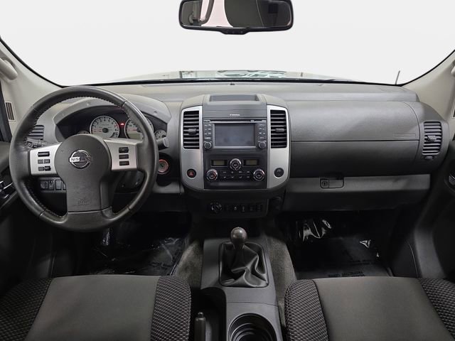 Used 2016 Nissan Frontier PRO-4X AWD/4WD image 10