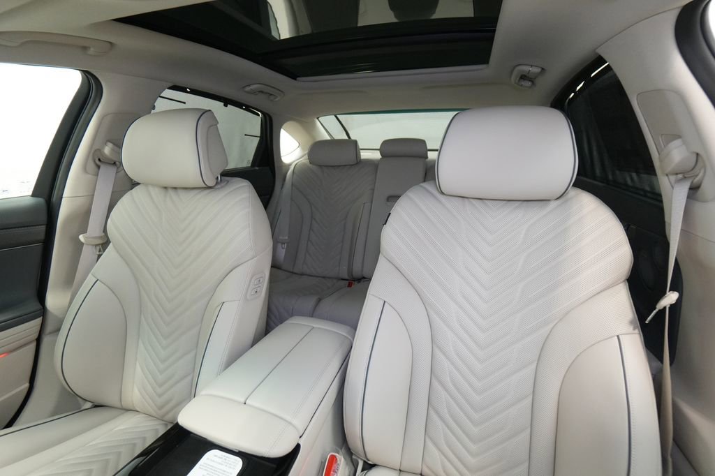 New 2026 Genesis G80 2.5T Sport Prestige image 14