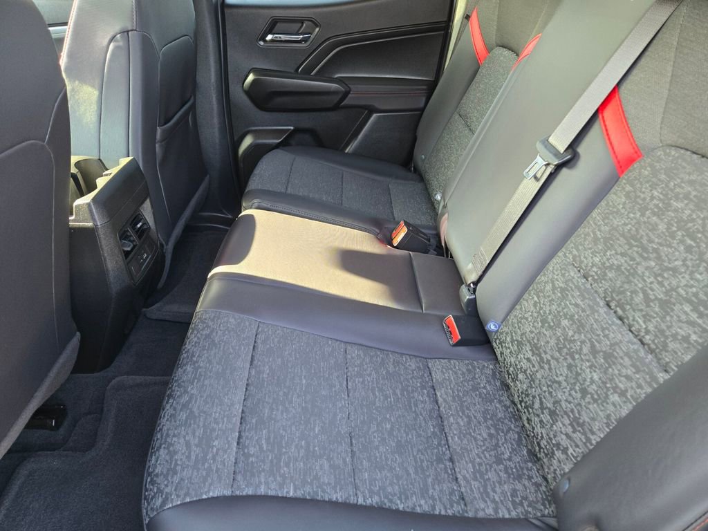 Certified 2024 Chevrolet Colorado Z71 w/ Z71 Convenience Package 2 image 9