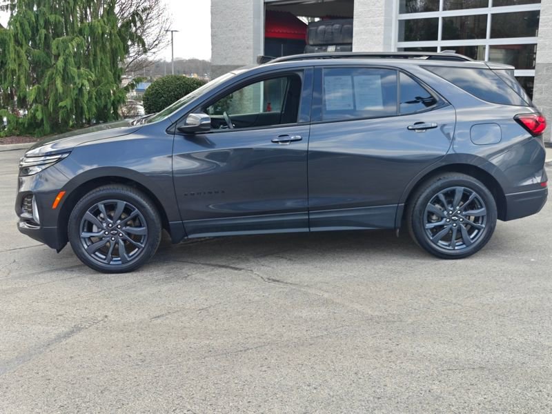 Used 2022 Chevrolet Equinox RS w/ RS Leather Package image 11