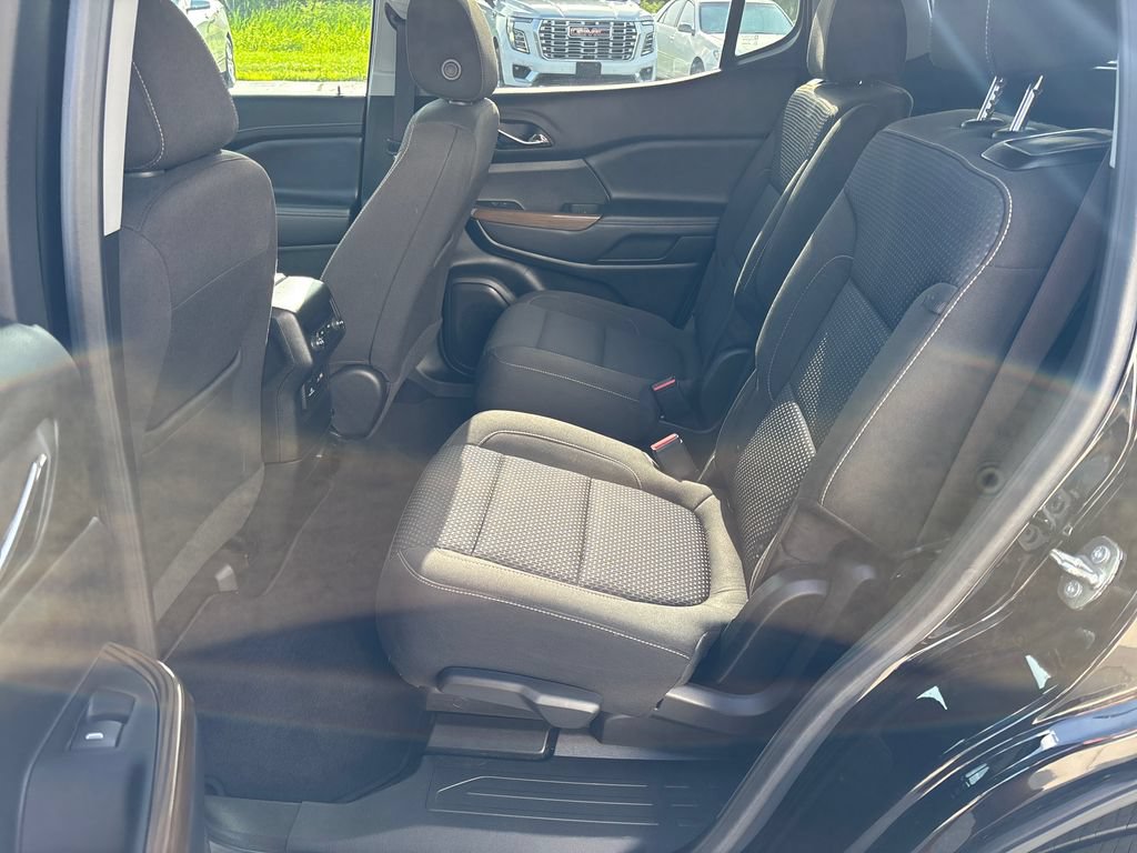 Certified 2023 GMC Acadia SLE w/ Driver Convenience Package FWD image 28