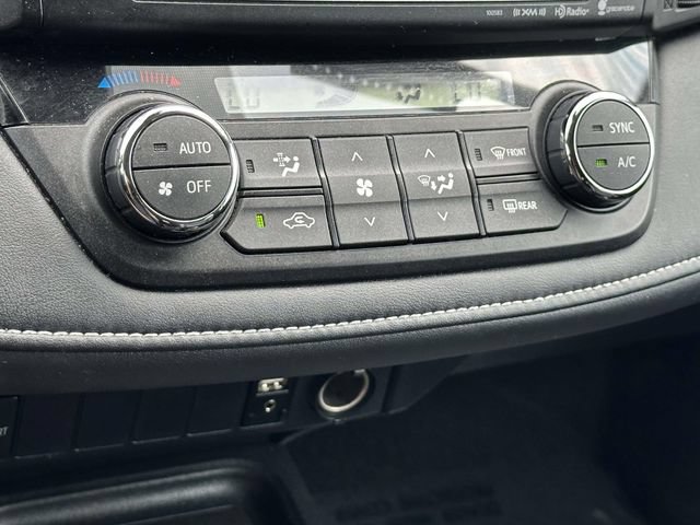 Used 2017 Toyota RAV4 XLE AWD/4WD image 22