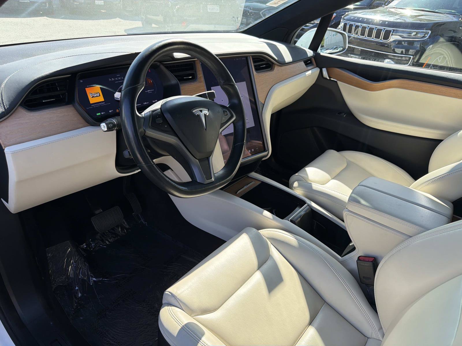 Used 2020 Tesla Model X AWD/4WD image 12