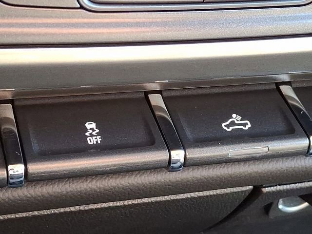 Used 2019 Chevrolet Silverado 1500 LT image 22