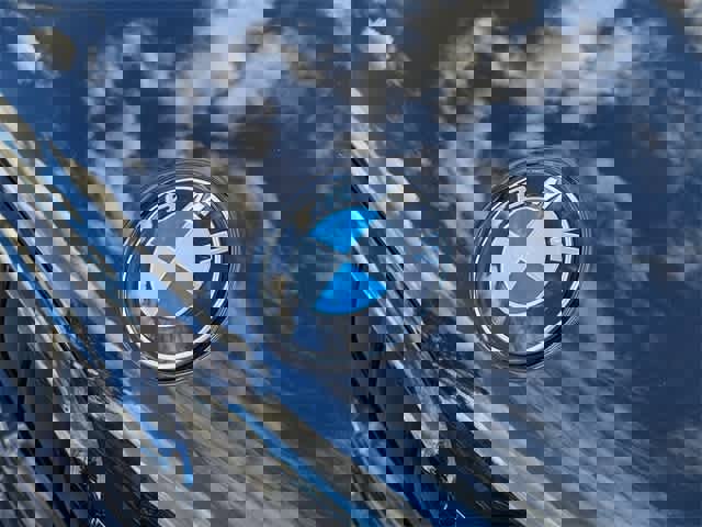 Used 2023 BMW X6 xDrive40i w/ Executive Package image 10