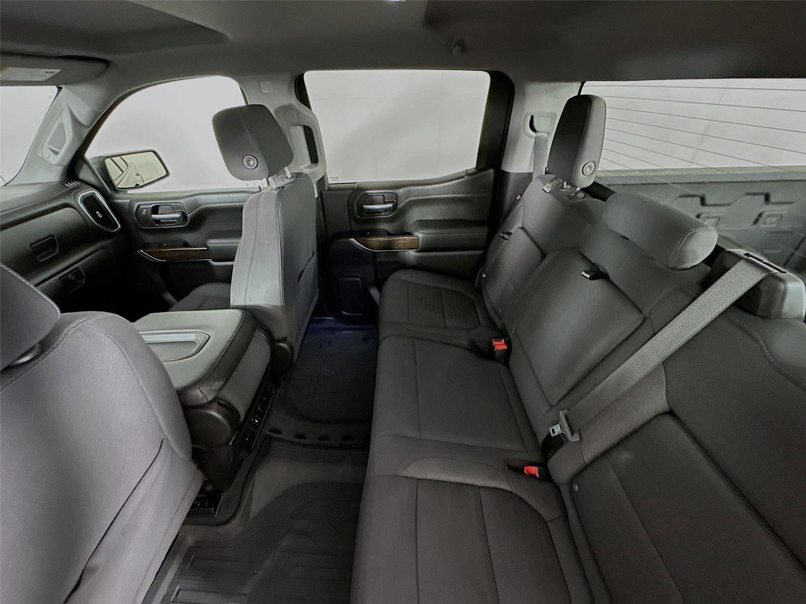 Used 2020 GMC Sierra 1500 Elevation w/ Elevation Value Package AWD/4WD image 11